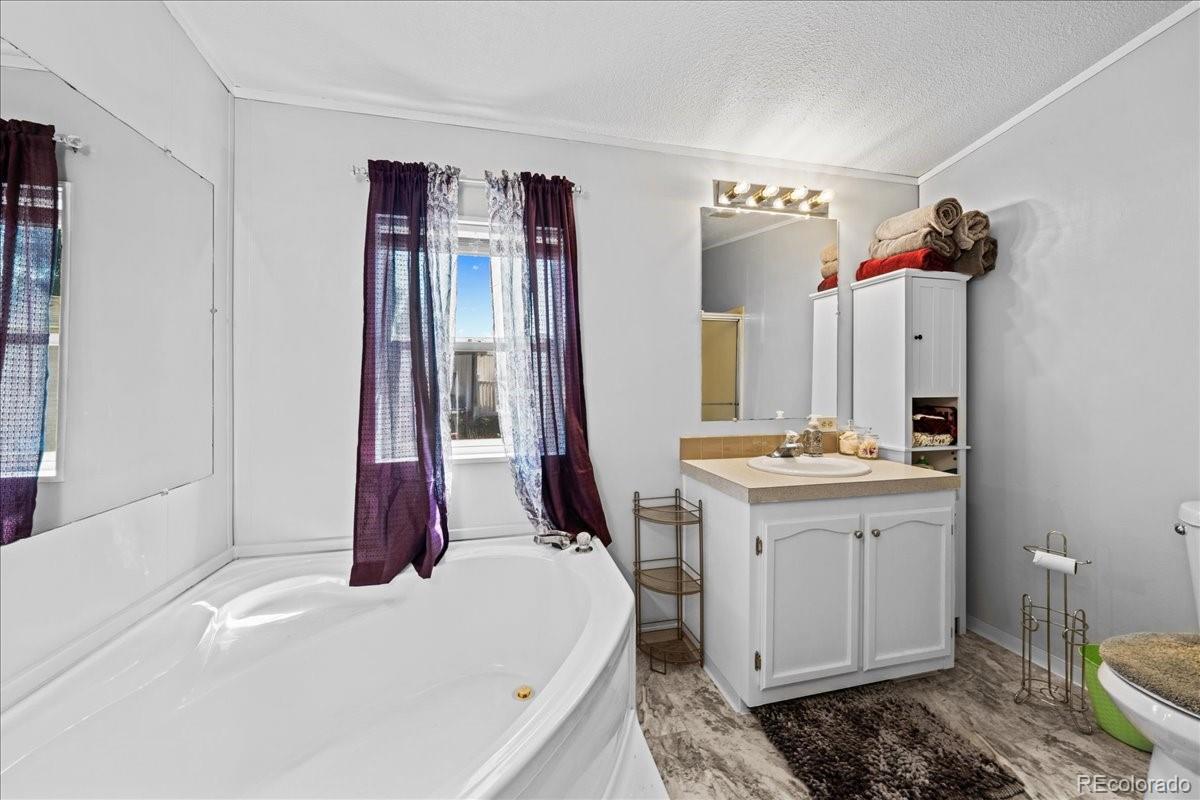 10540 Barron Circle Longmont CO 80504
