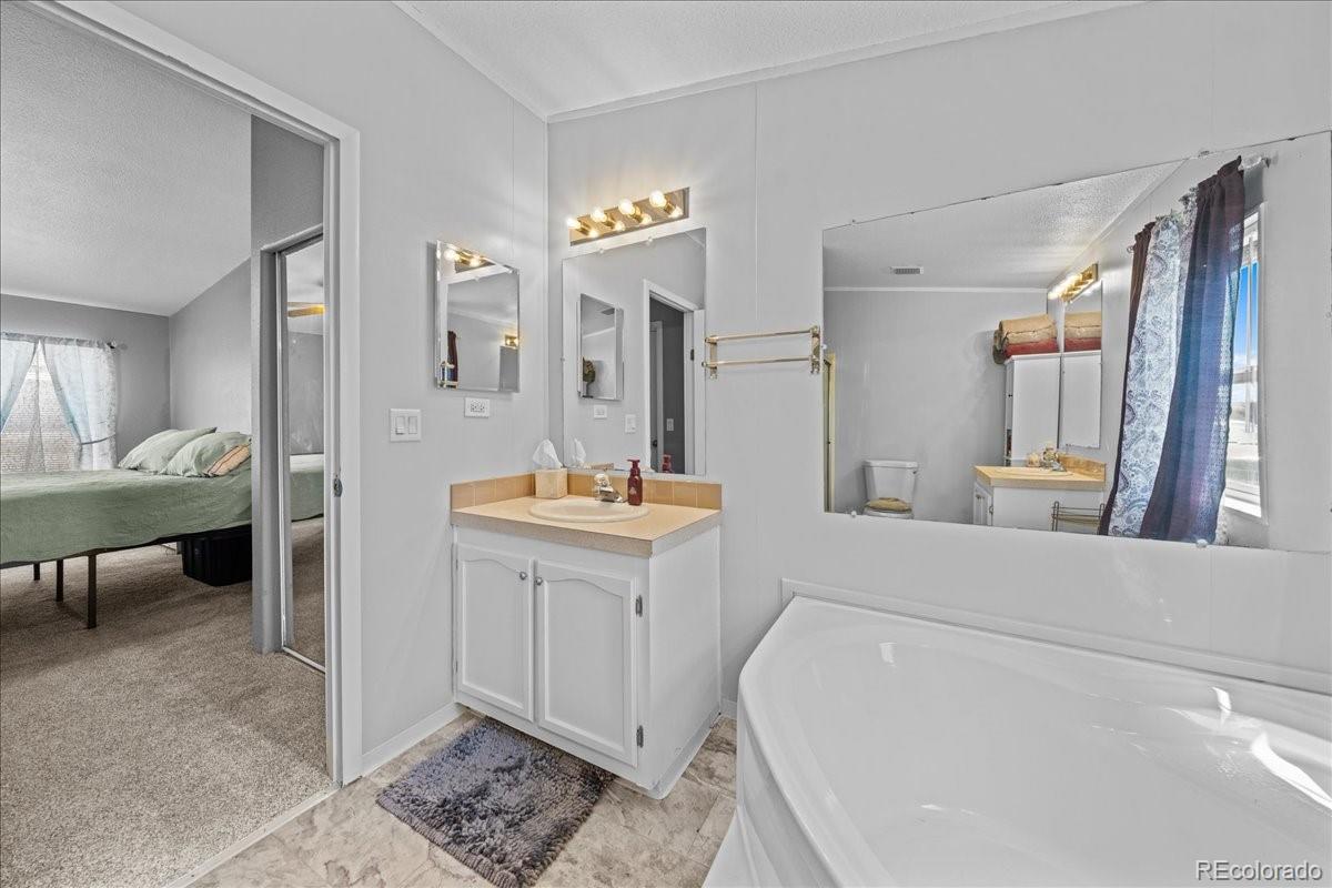 10540 Barron Circle Longmont CO 80504