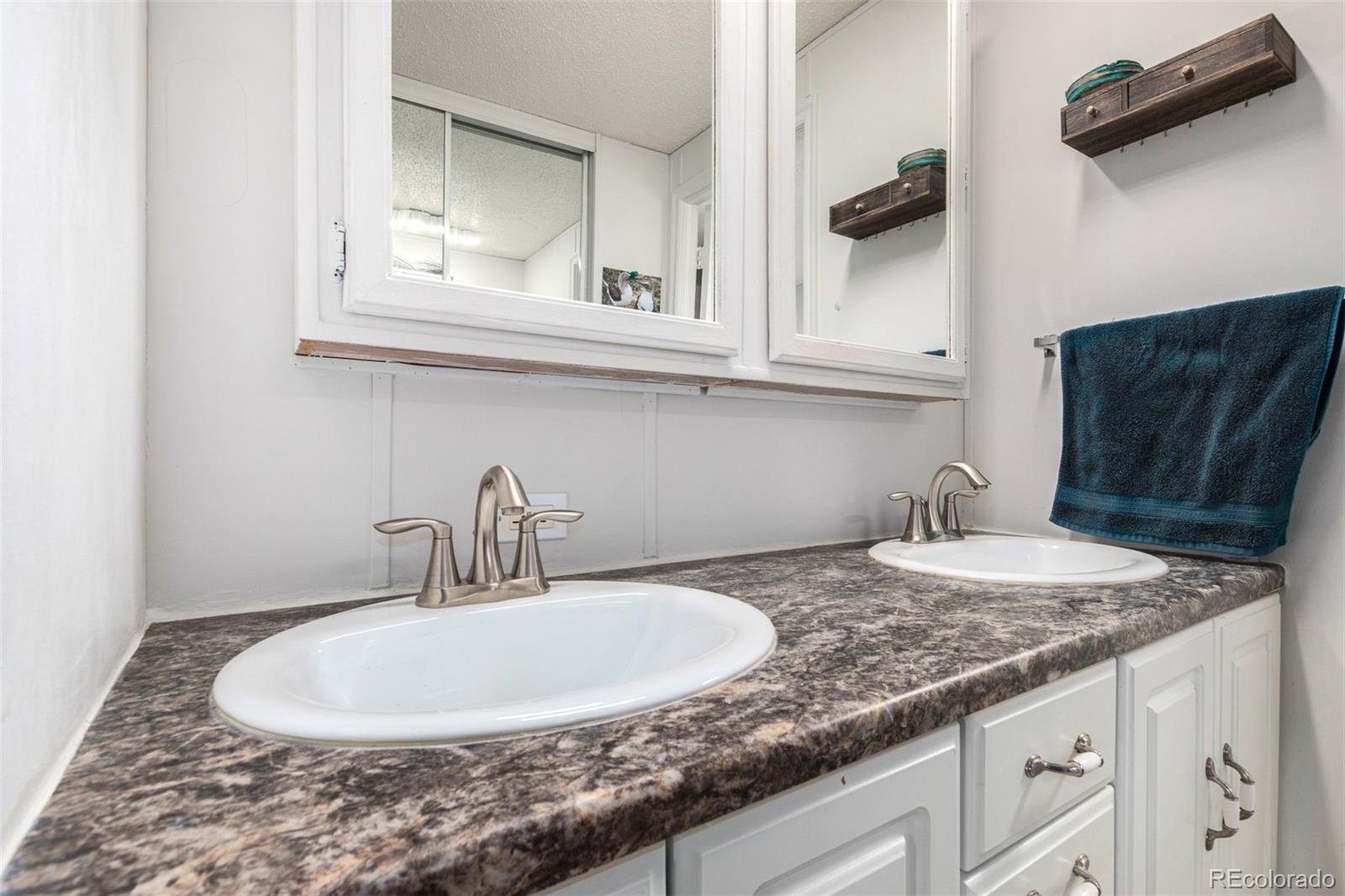 1819 Crystal Street Aurora CO 80011