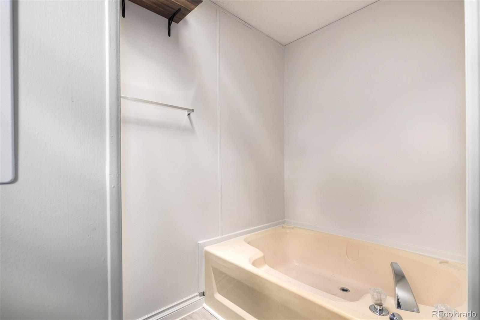 1819 Crystal Street Aurora CO 80011