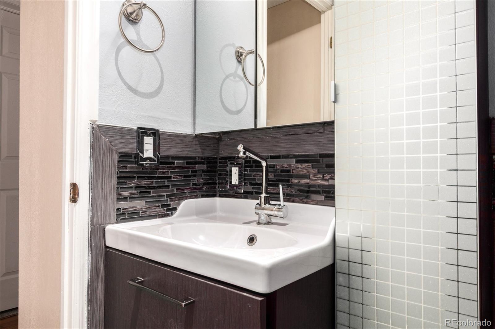 1819 Crystal Street Aurora CO 80011