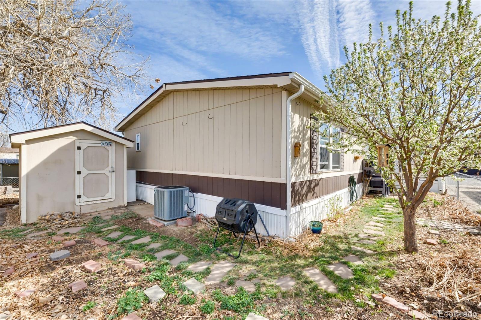 1819 Crystal Street Aurora CO 80011