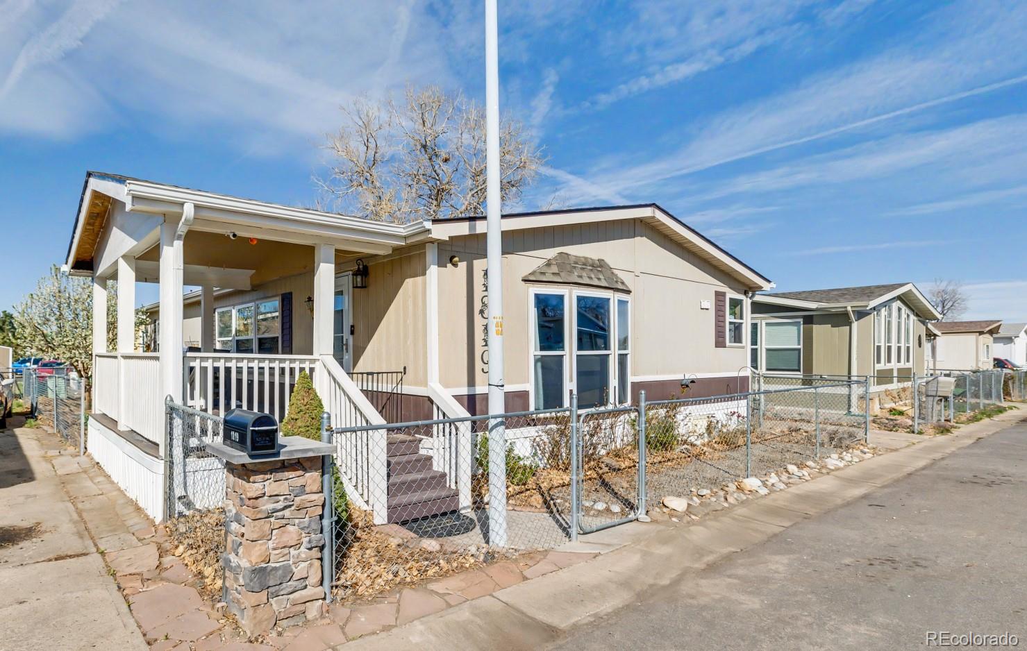 1819 Crystal Street Aurora CO 80011
