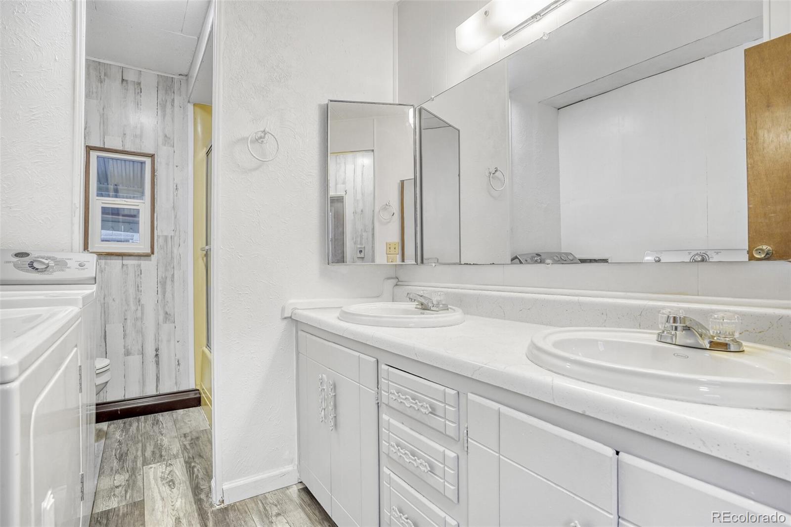 6825 W Mississippi Avenue Lakewood CO 80226
