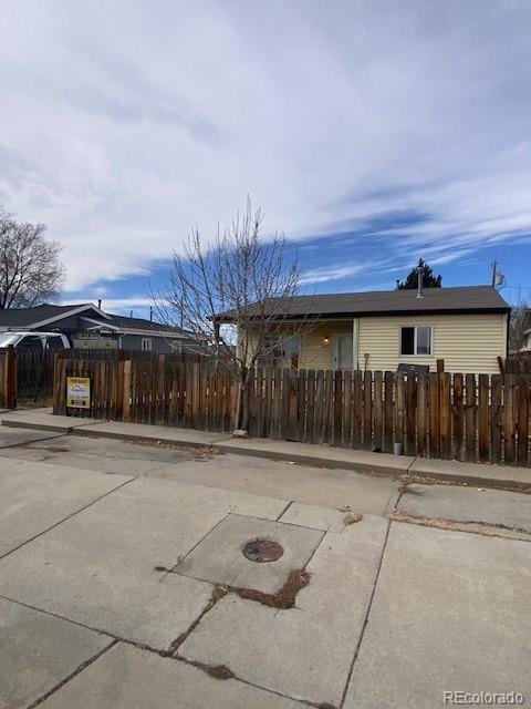 6621 Hooker Street Denver CO 80221