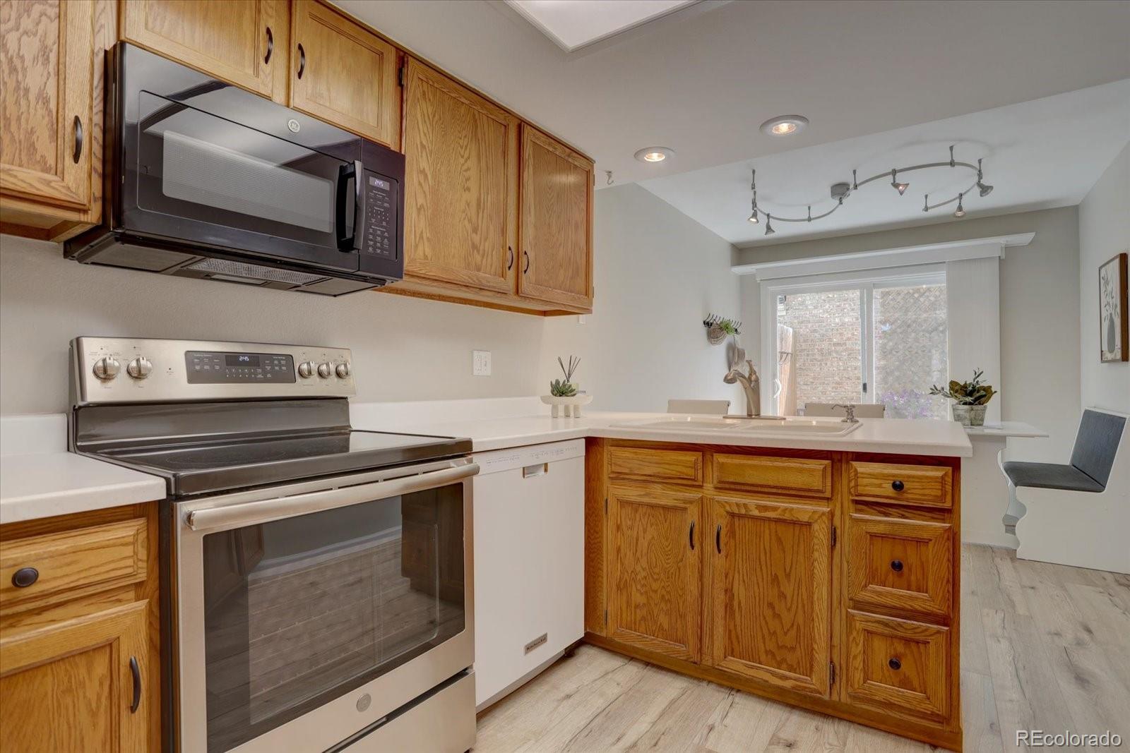 7686 S Cove Circle Centennial CO 80122