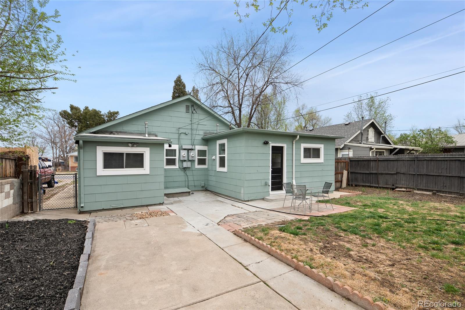 2045 Eaton Street Edgewater CO 80214