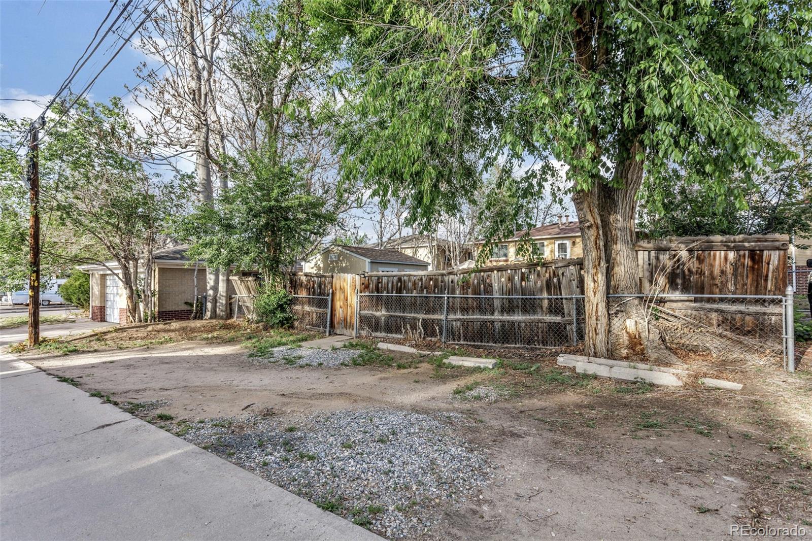 2611-2615 S Logan Street Denver CO 80210