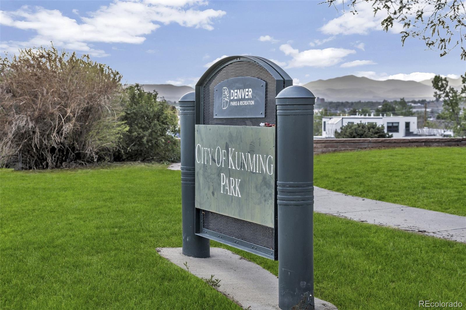 2611-2615 S Logan Street Denver CO 80210