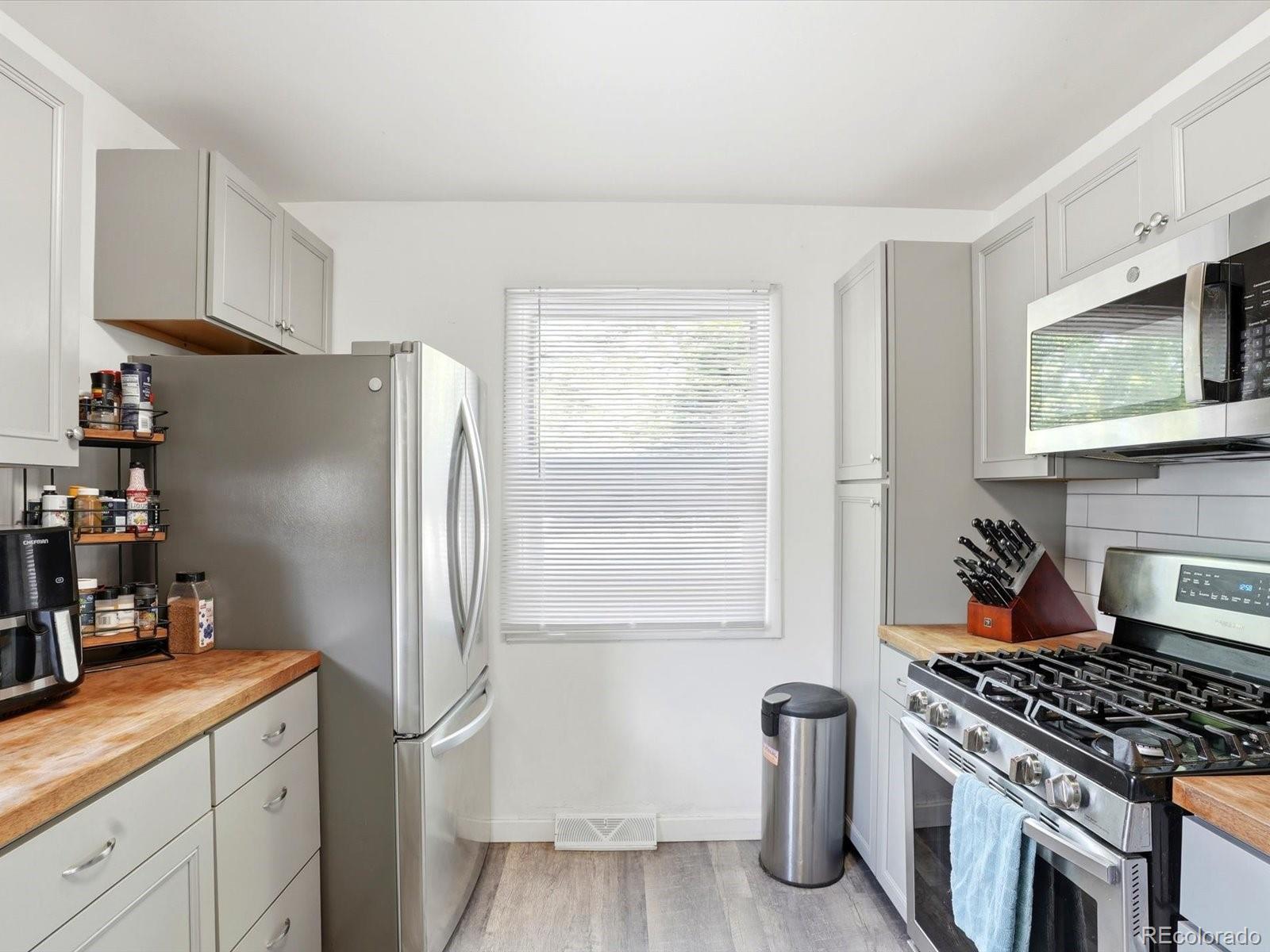 1281 Alton Street Aurora CO 80010