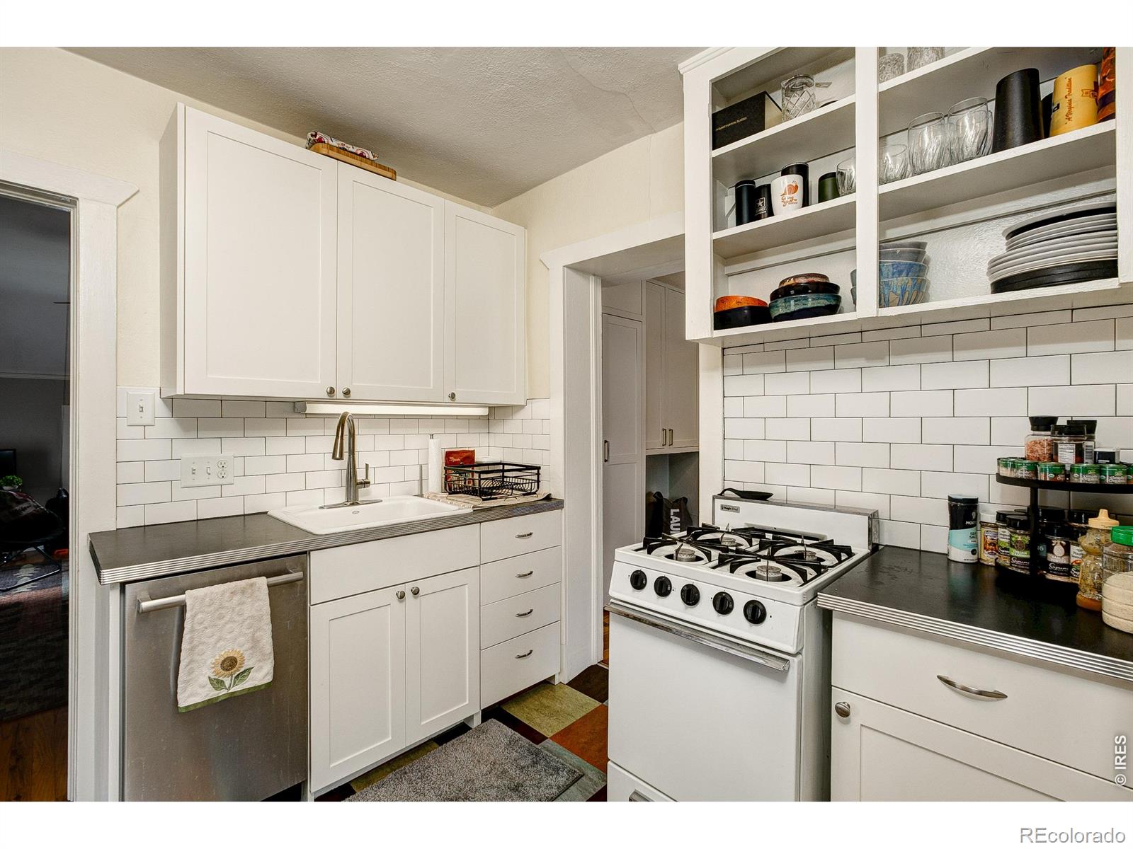 120 Peterson Street Fort Collins CO 80524