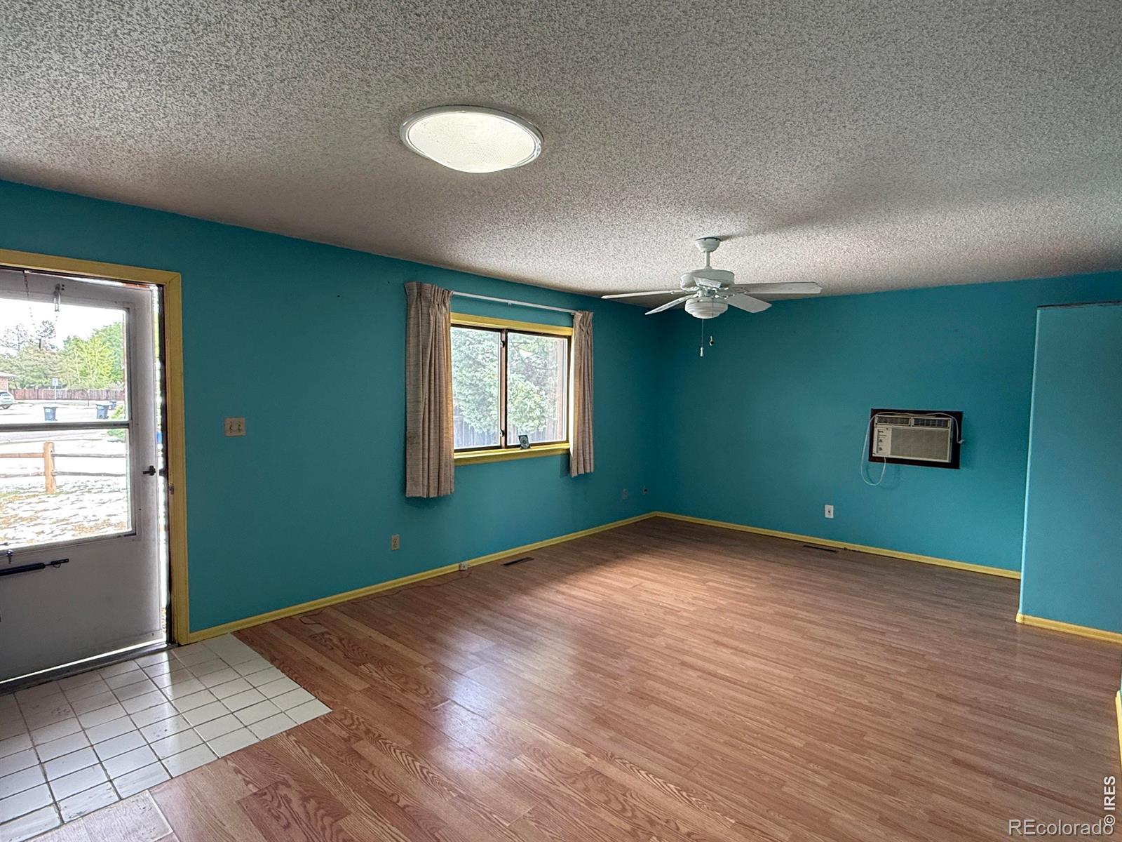 914-916 Red Fir Place Loveland CO 80538