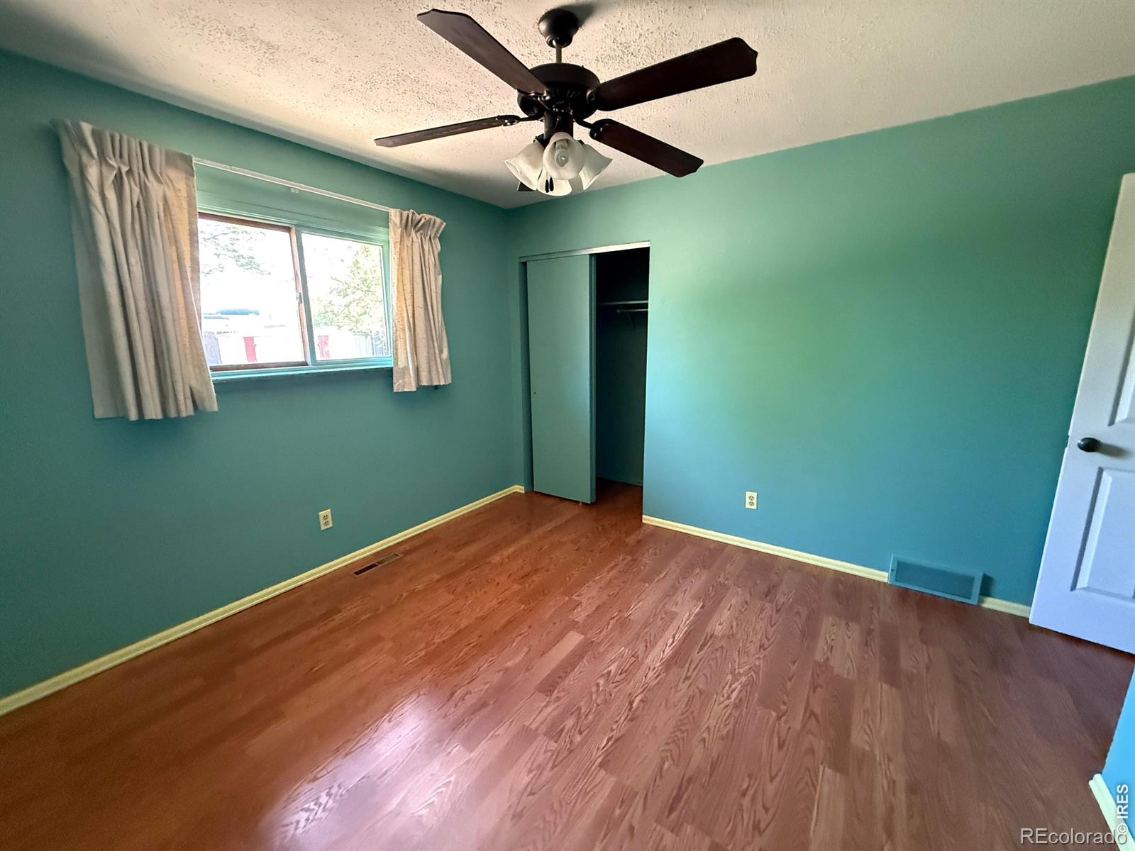 914-916 Red Fir Place Loveland CO 80538