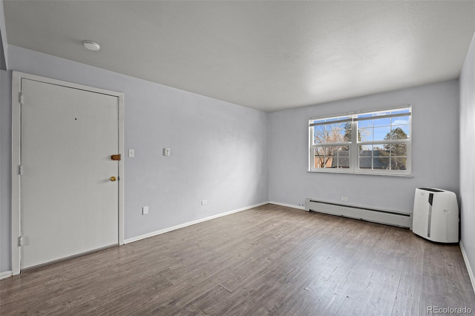 2397 S Locust Street Denver CO 80222