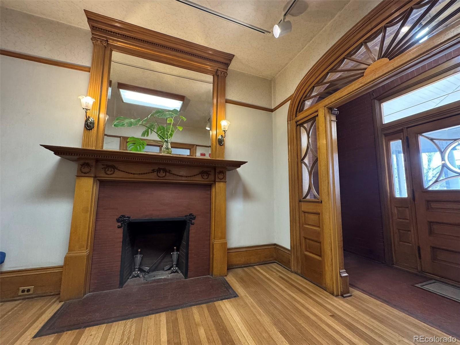 1625 N Downing Street Denver CO 80218