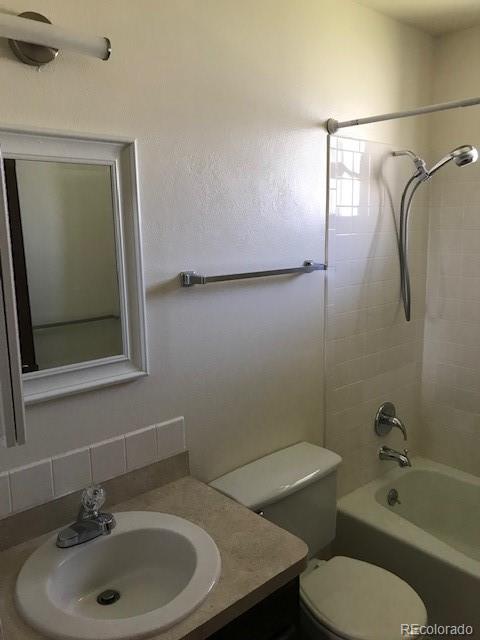 3015 S Delaware Street Englewood CO 80110