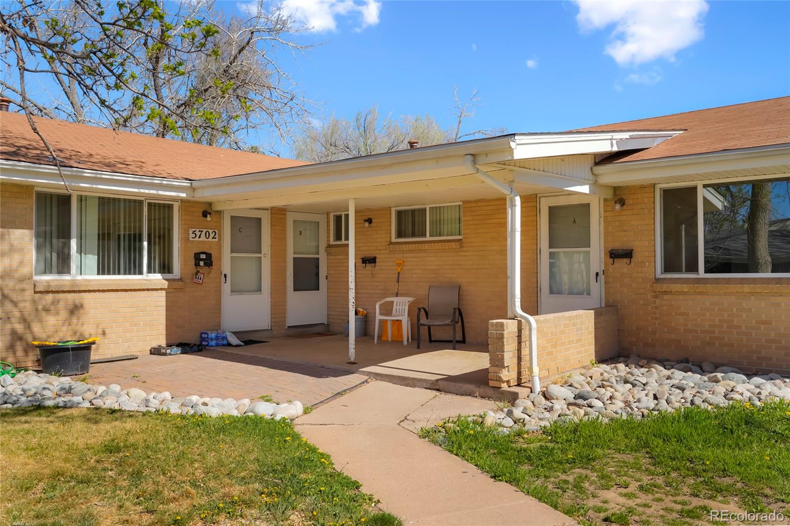 5702 S Pearl Street Littleton CO 80121
