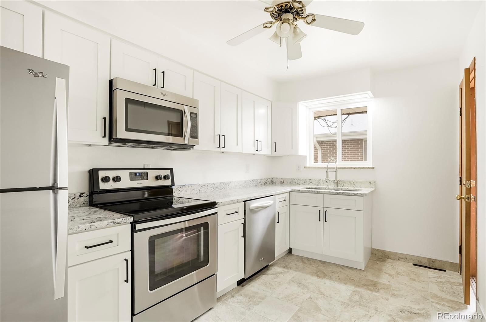 5702 S Pearl Street Littleton CO 80121