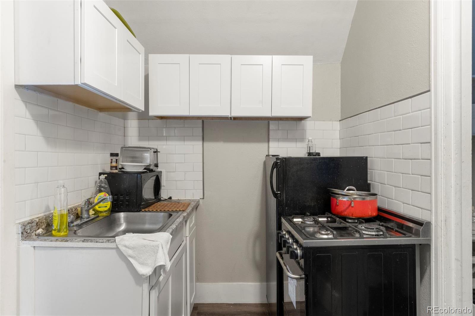 1558 Dallas Street Aurora CO 80010