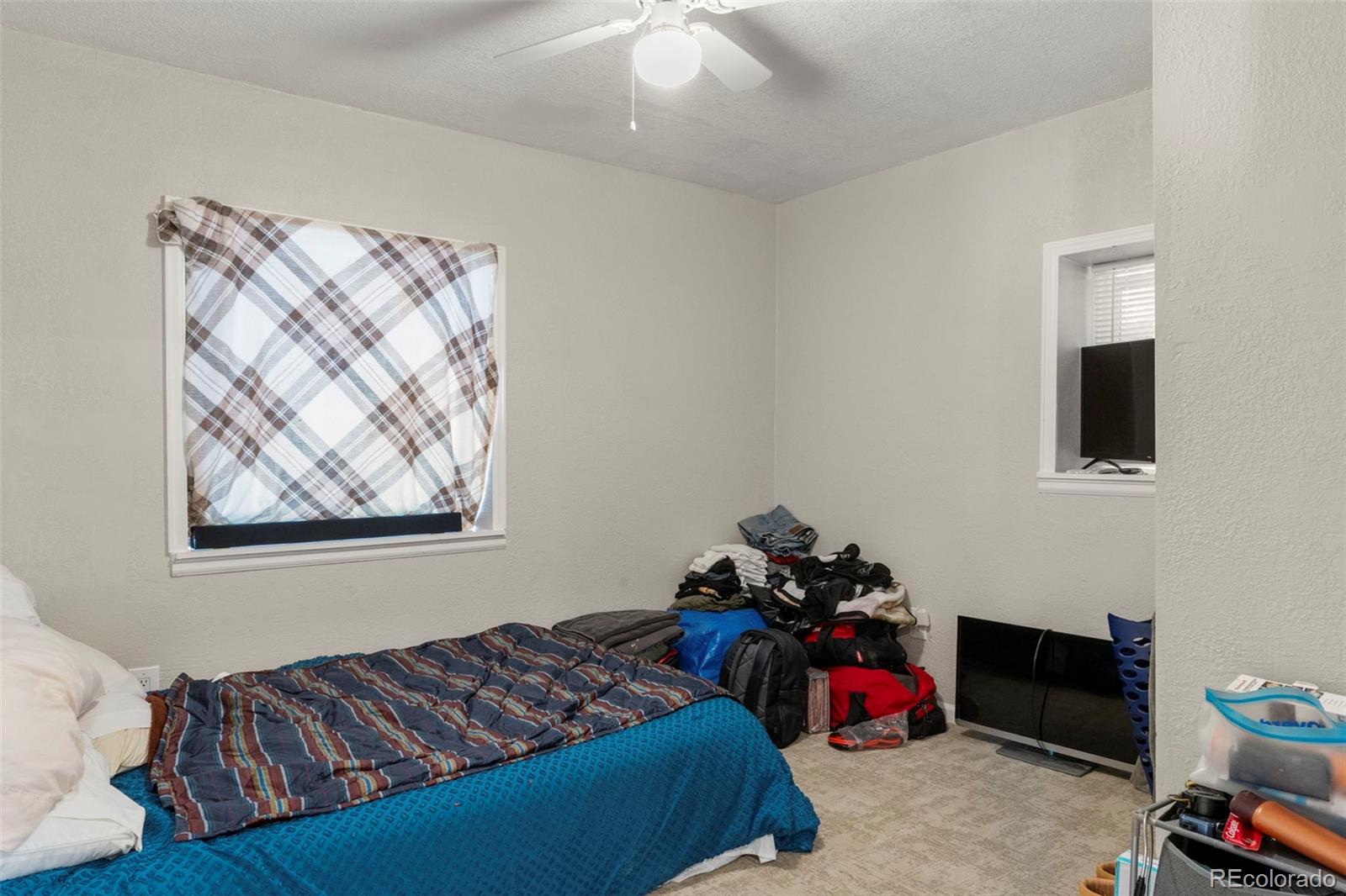 1558 Dallas Street Aurora CO 80010