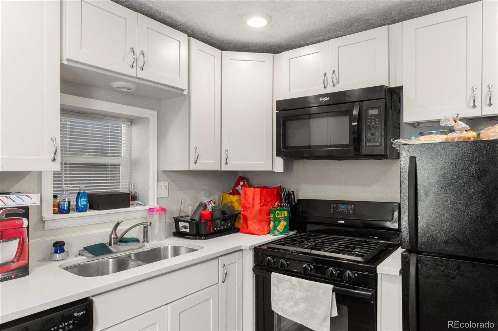 1558 Dallas Street Aurora CO 80010