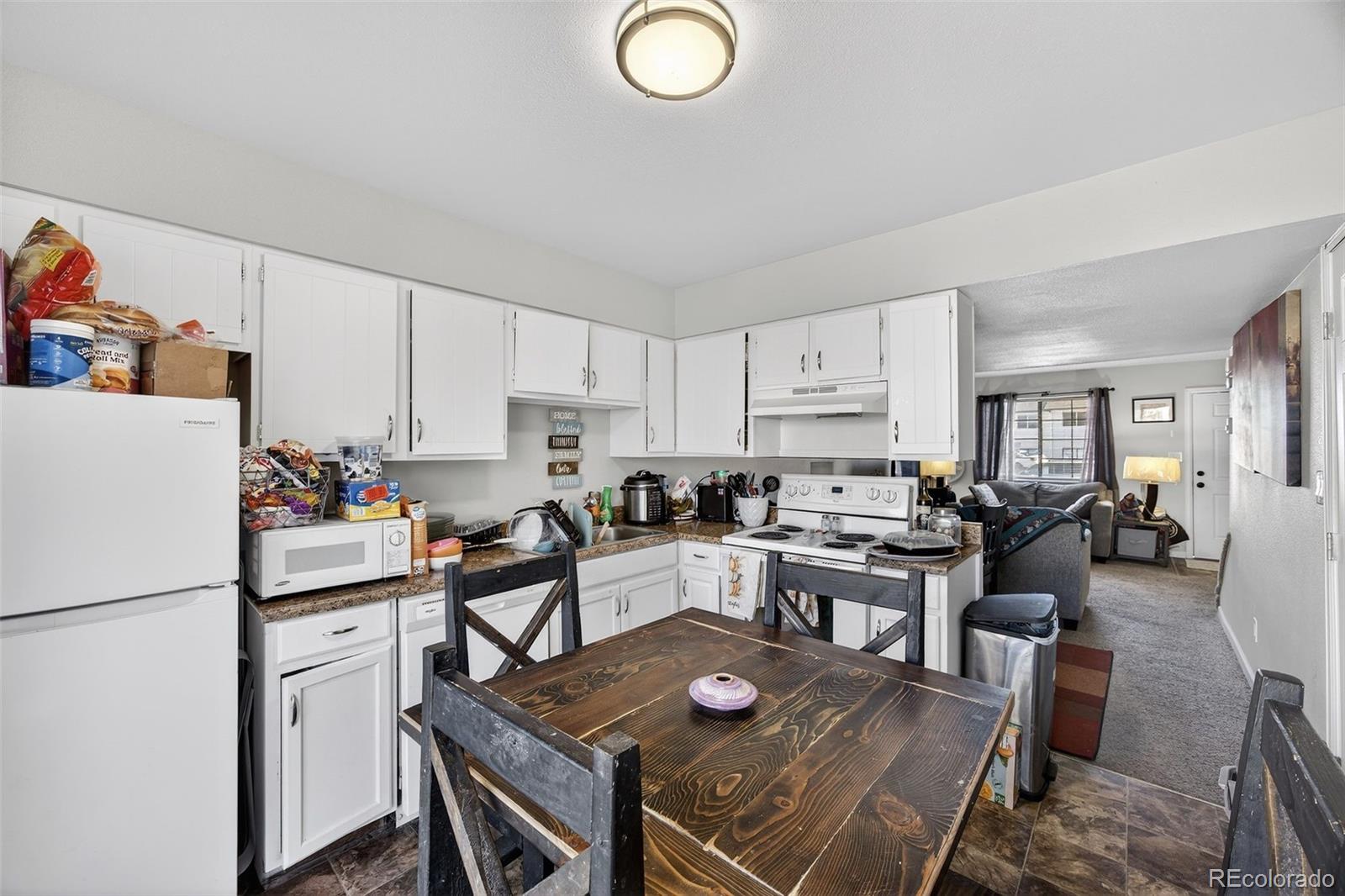 49 Royal Crest Drive Pueblo CO 81005