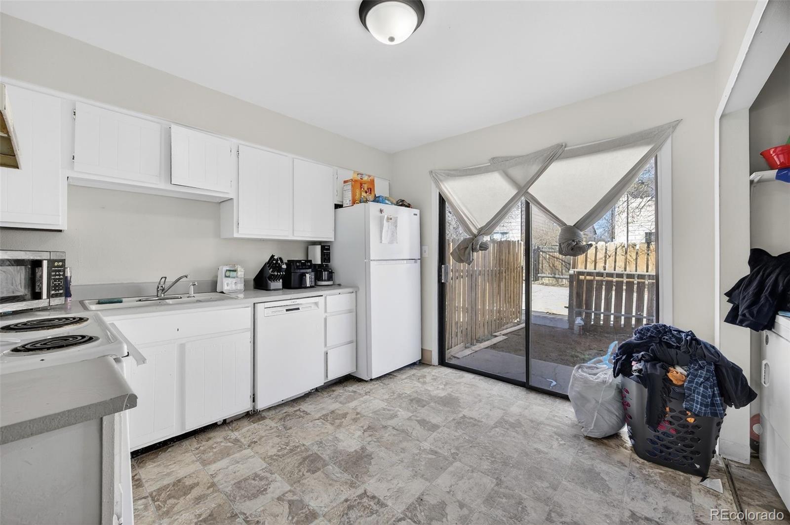 49 Royal Crest Drive Pueblo CO 81005