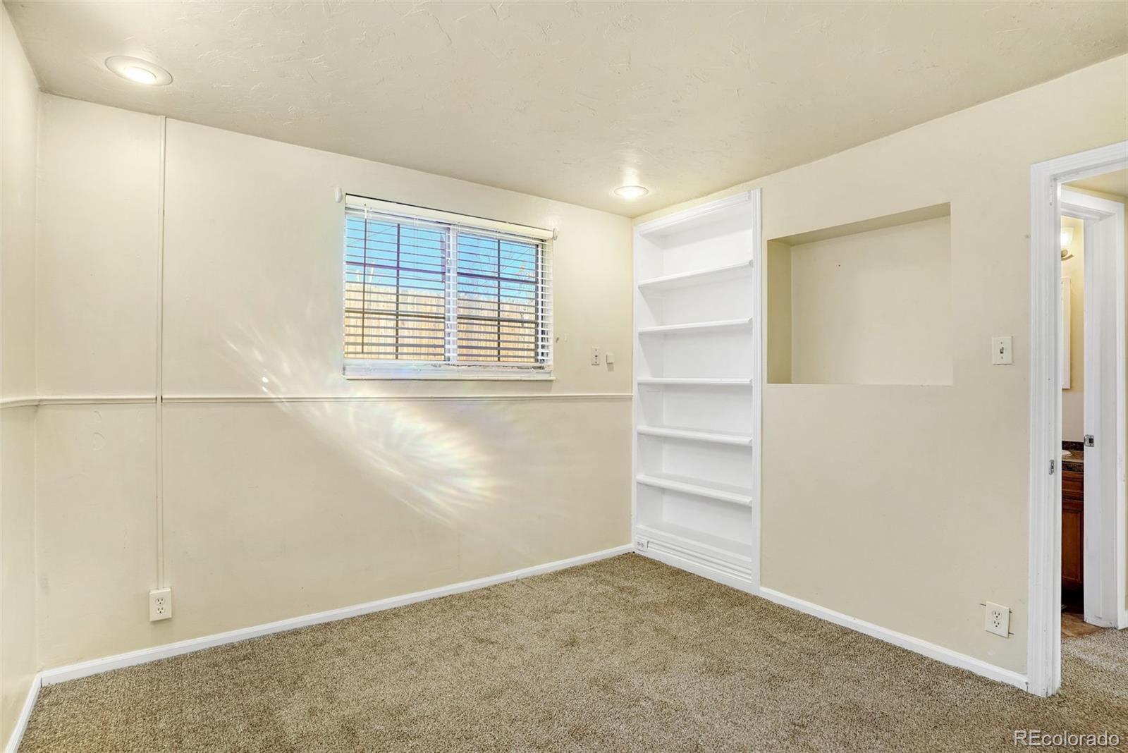 2073 S Acoma Street Denver CO 80223