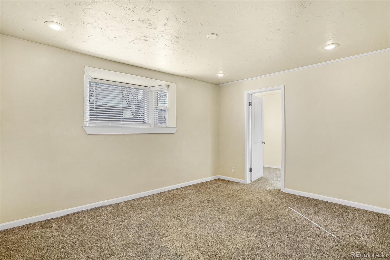 2073 S Acoma Street Denver CO 80223