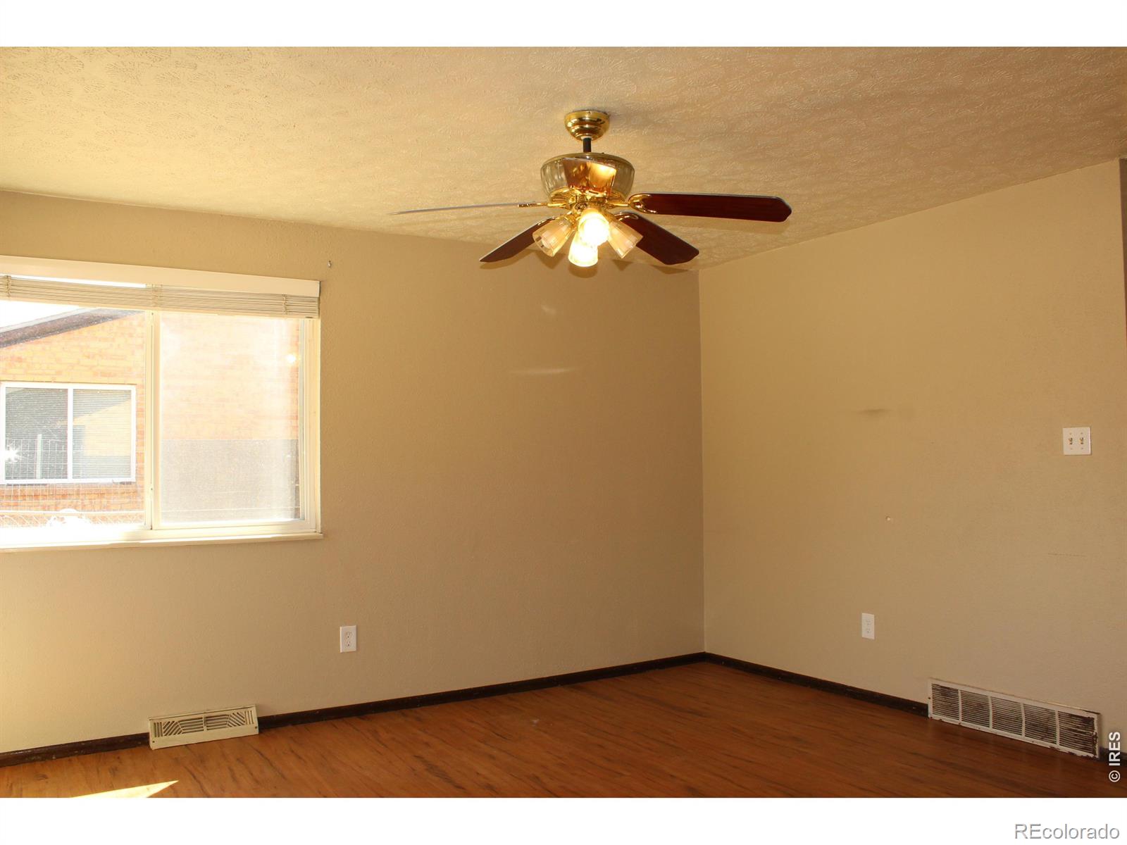 125-127 21st Avenue Longmont CO 80501