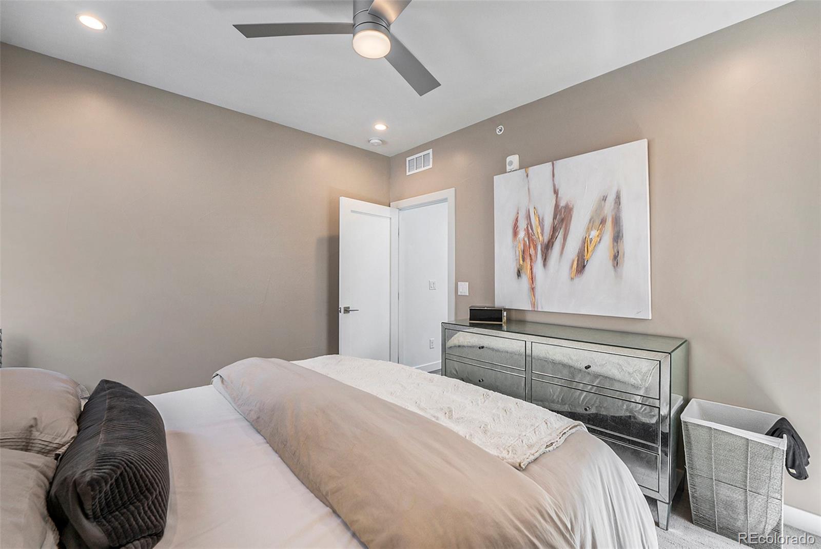1612 Irving Street Denver CO 80204