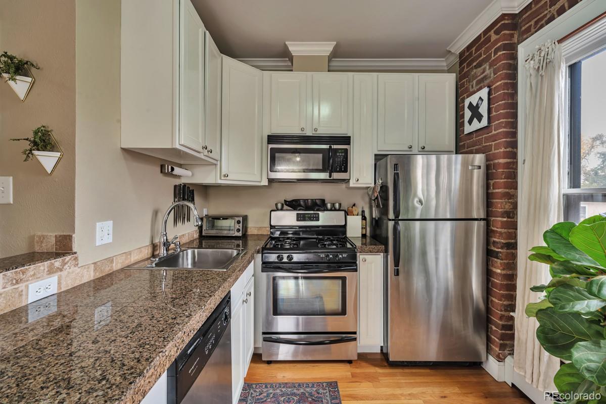 77 W Archer Place Denver CO 80223