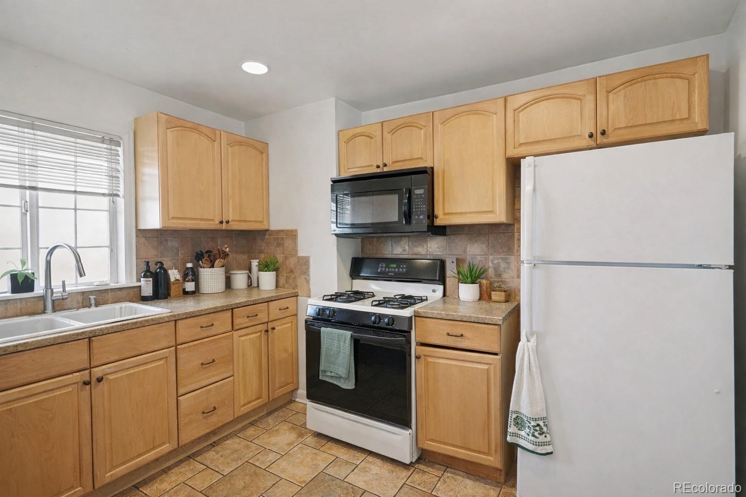 4151 S Lincoln Street Englewood CO 80113