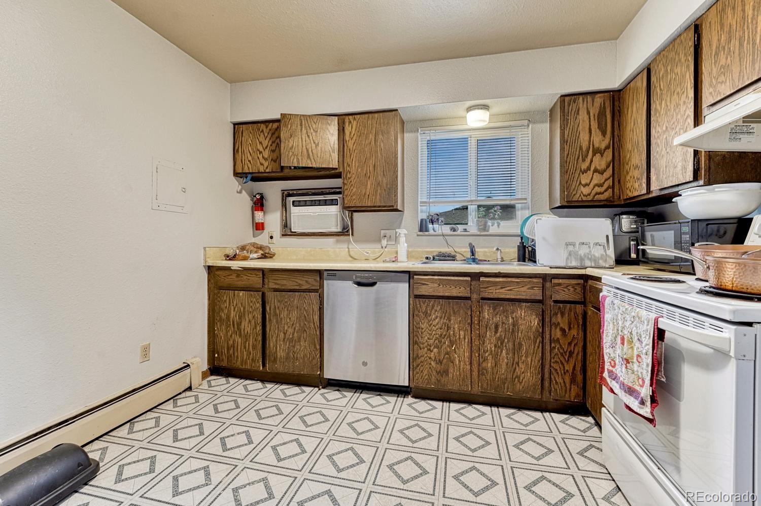 345 Gahart Drive Colorado Springs CO 80916