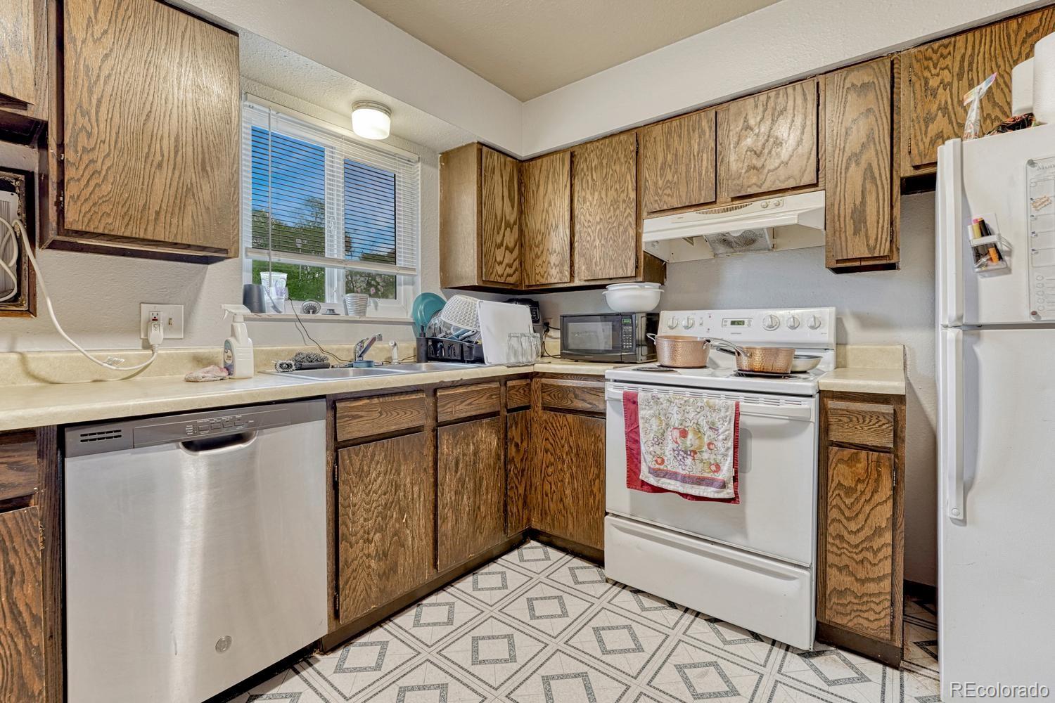 345 Gahart Drive Colorado Springs CO 80916