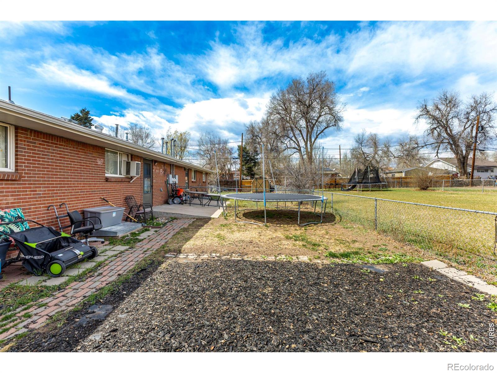 27-29 Newland Court Lakewood CO 80226