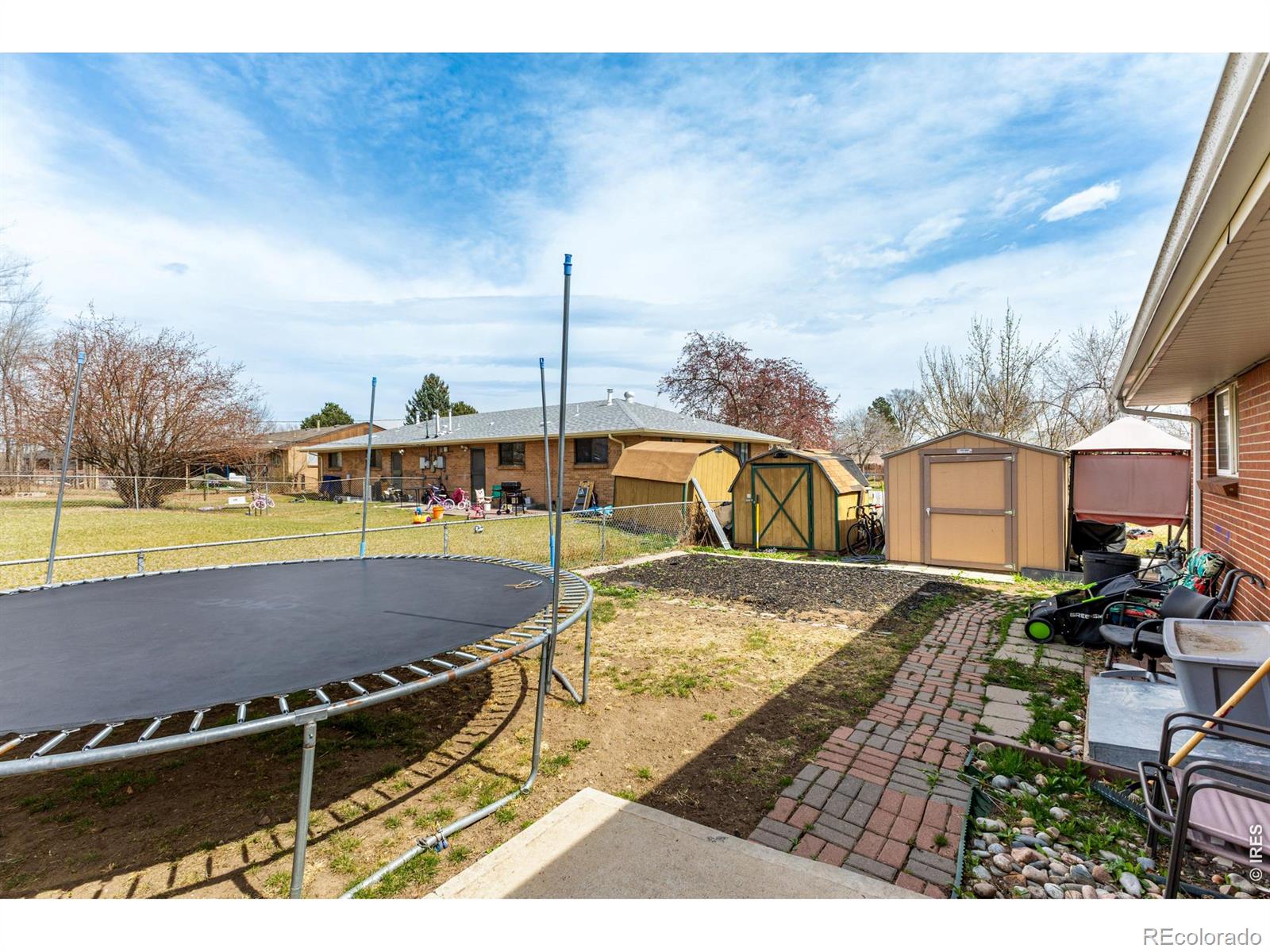 27-29 Newland Court Lakewood CO 80226
