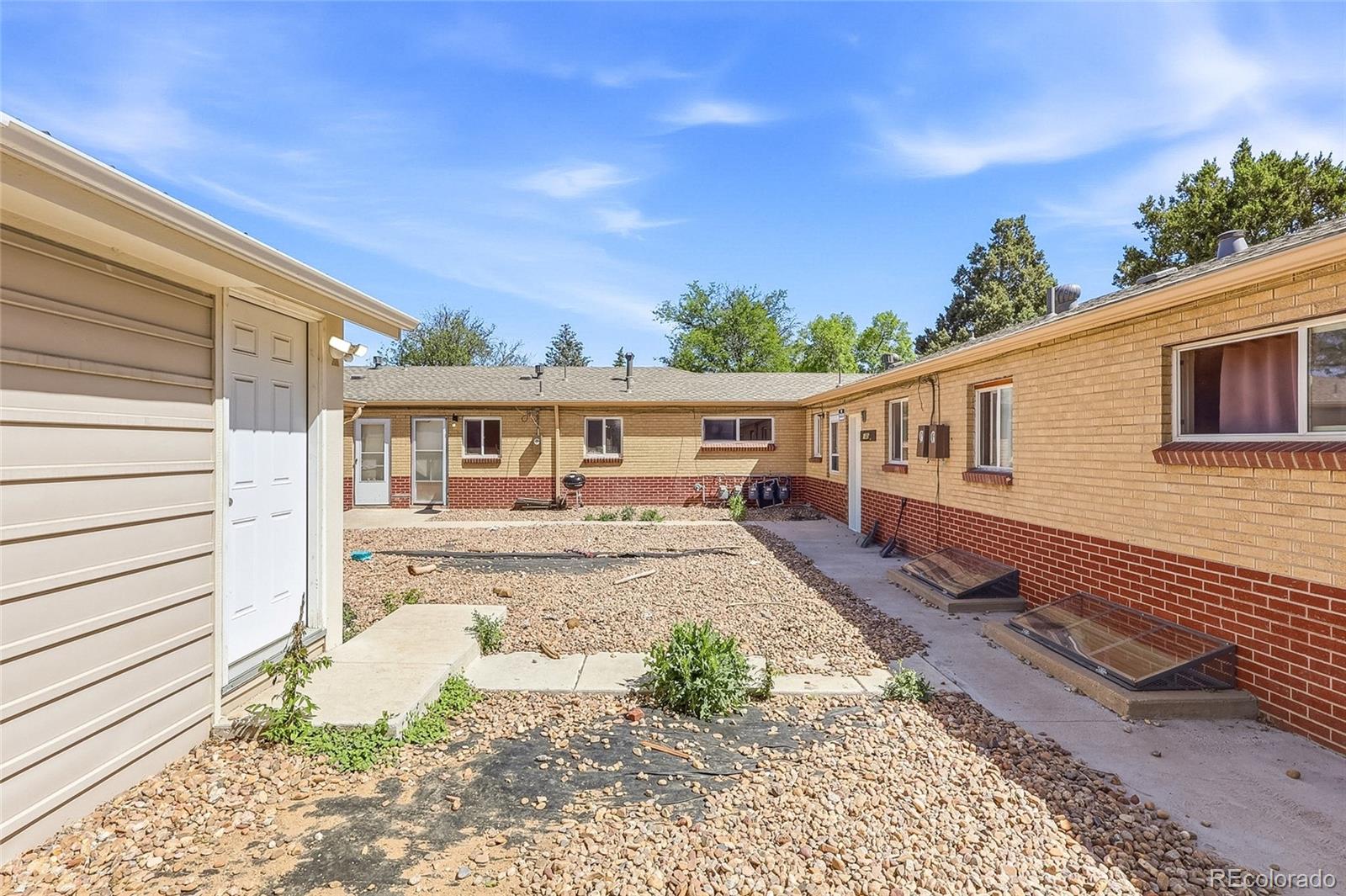 1685 Chester Street Aurora CO 80010