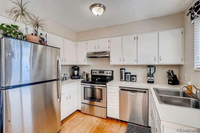 8298 W Cedar Avenue Lakewood CO 80226