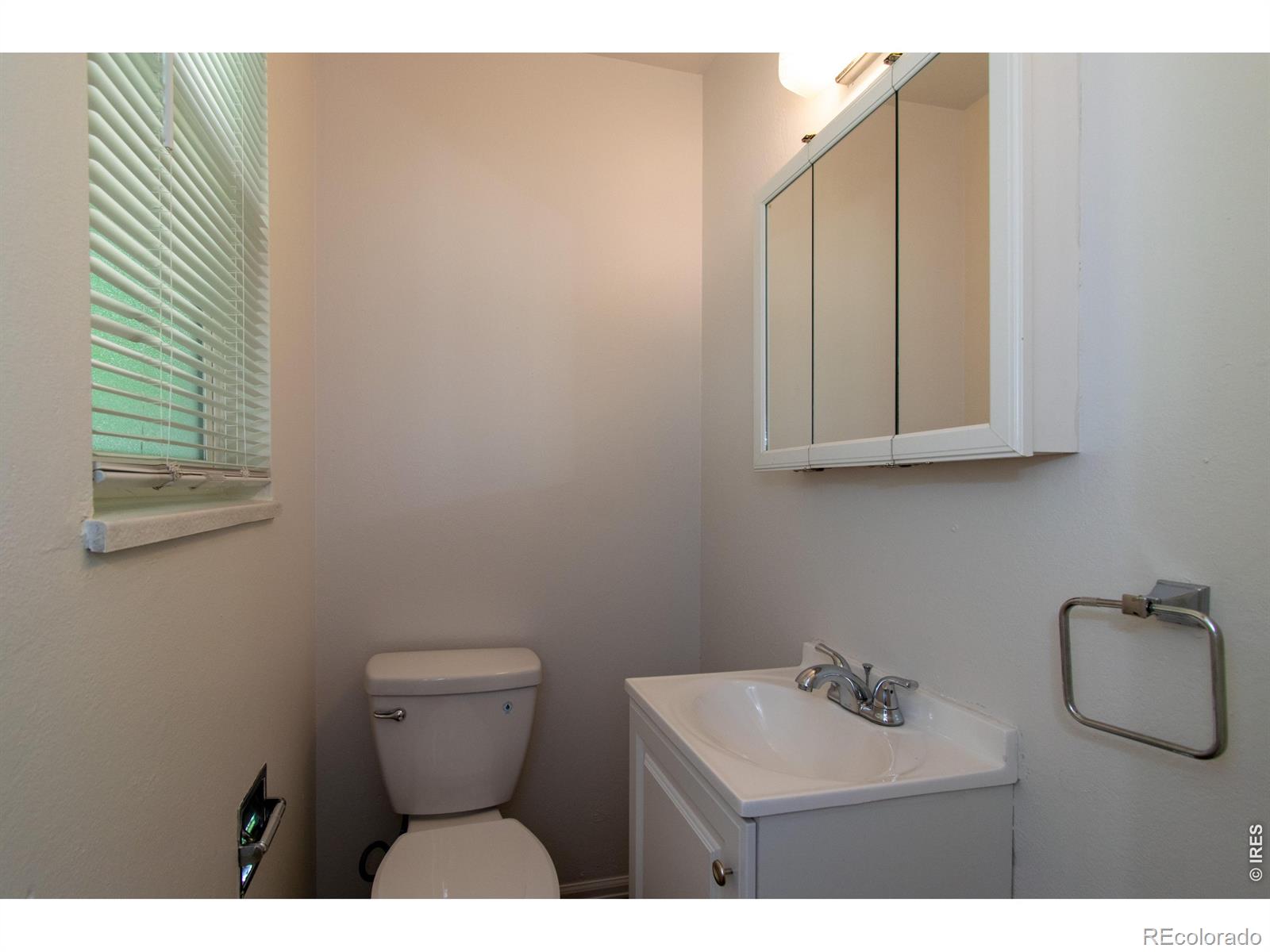 2437-2439 Clearview Avenue Fort Collins CO 80521