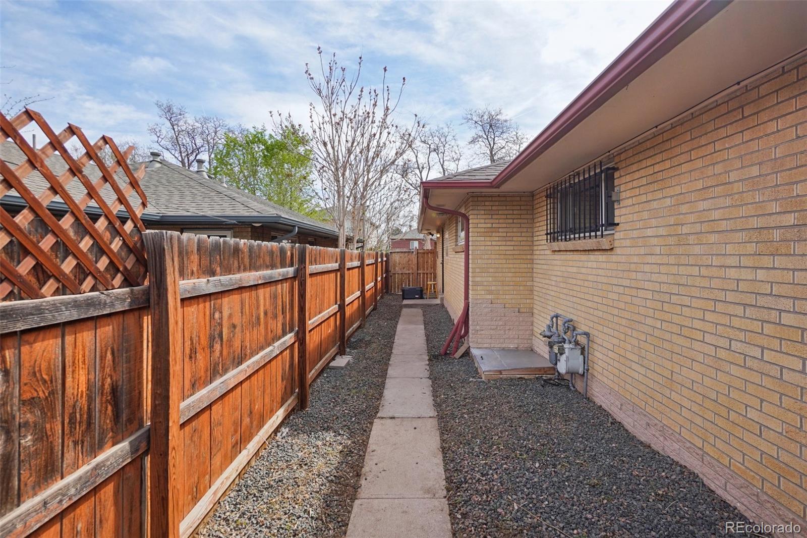 5457-5455 E 36th Avenue Denver CO 80207