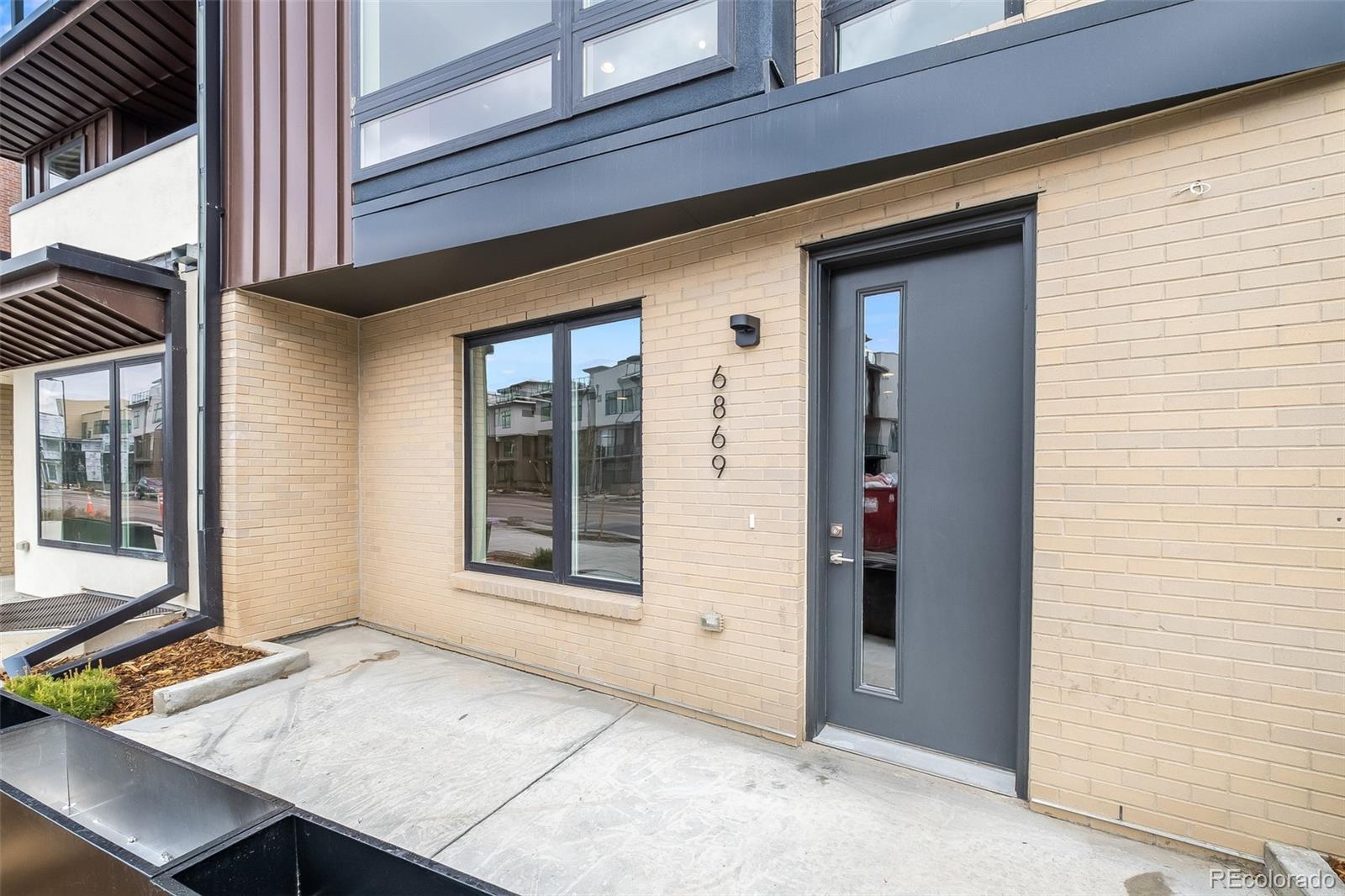 6918 E Lowry Boulevard Denver CO 80230