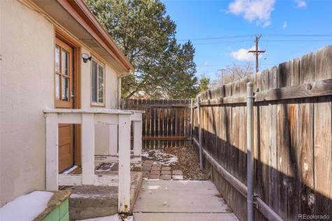 423 N 30th Colorado Springs CO 80904