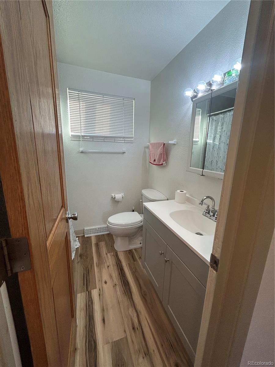 24 Cedar Court Longmont CO 80503