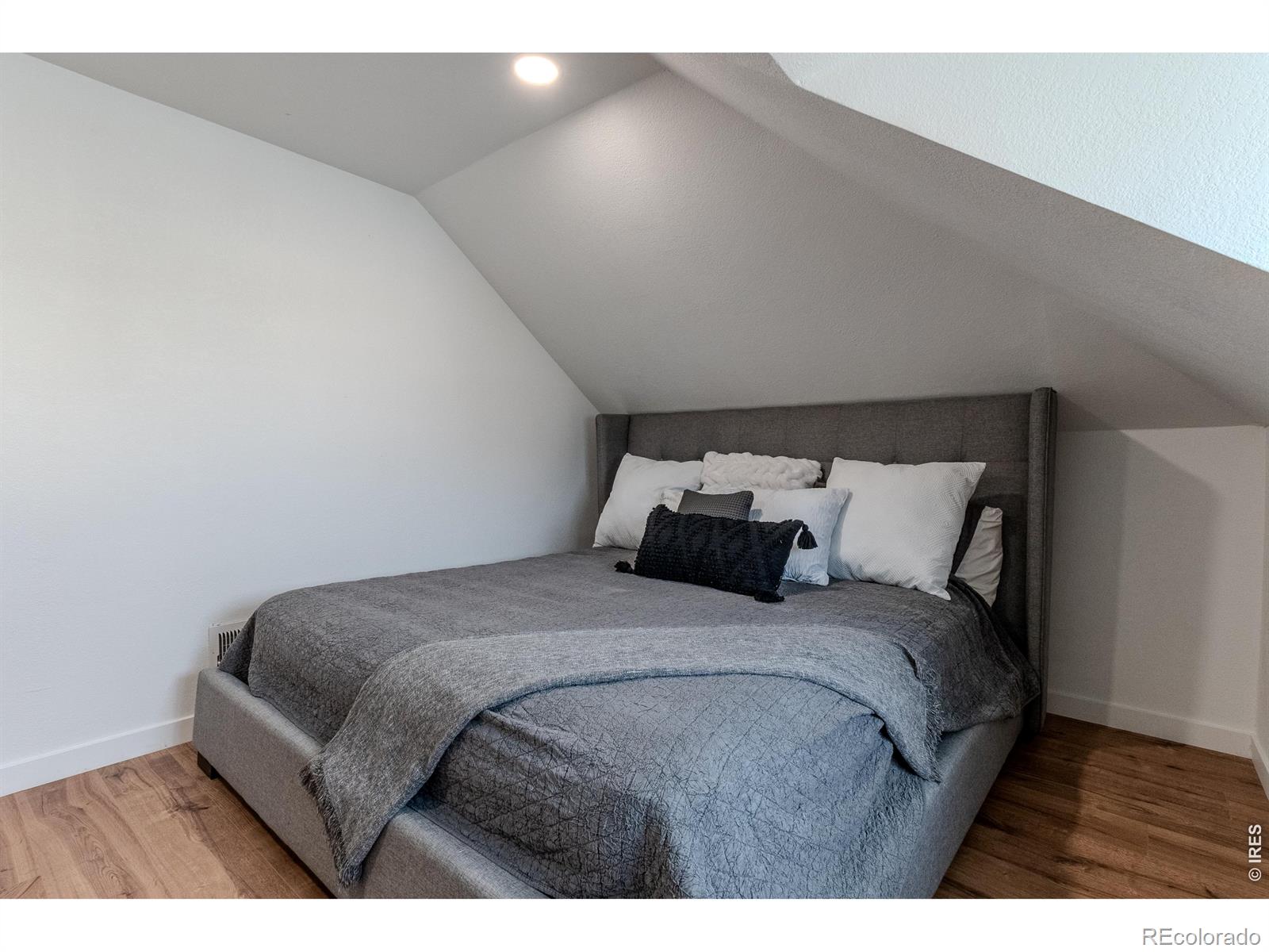 342 S Lincoln Street Denver CO 80209