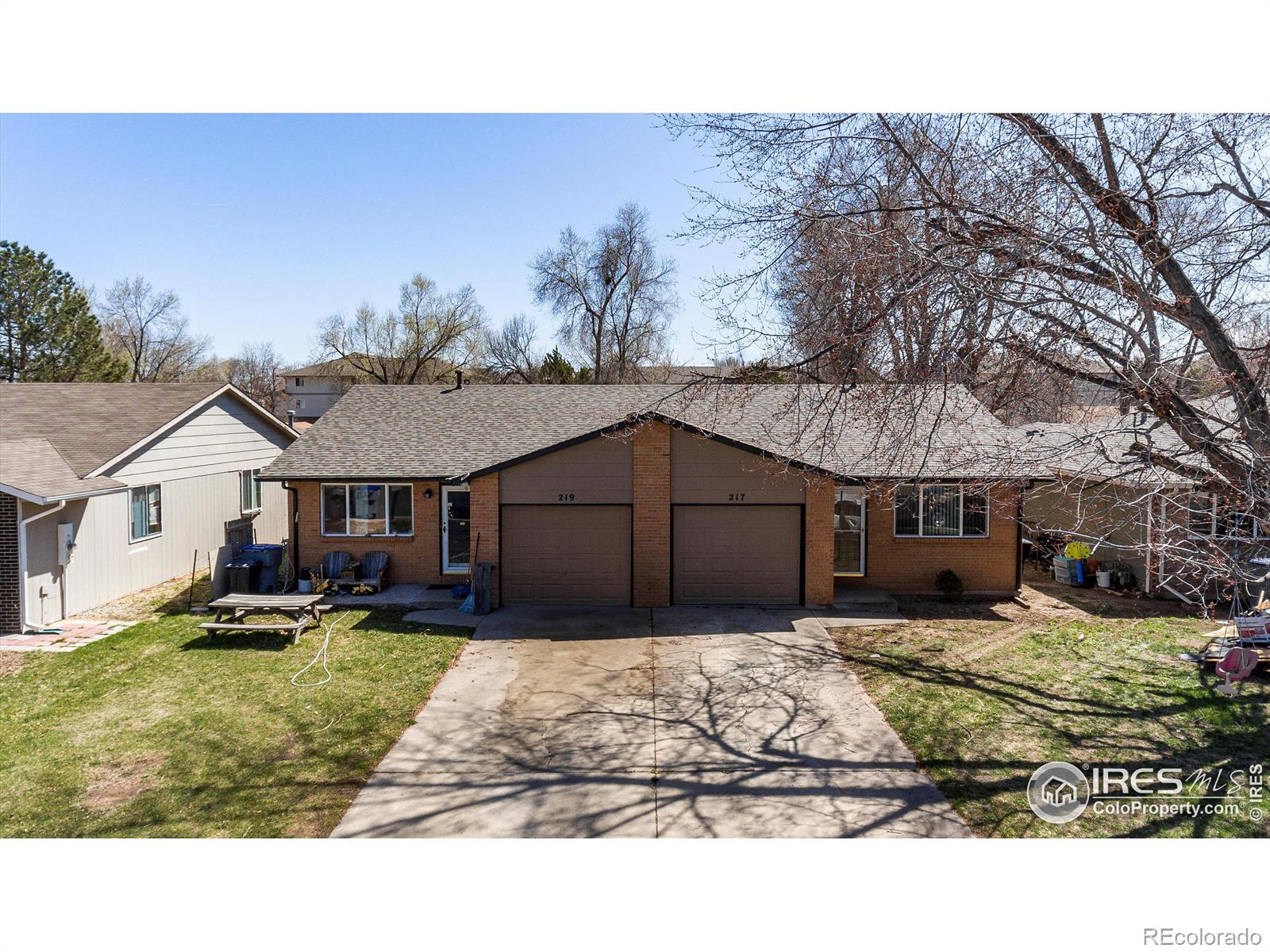 217-219 E Longs Peak Avenue Longmont CO 80504