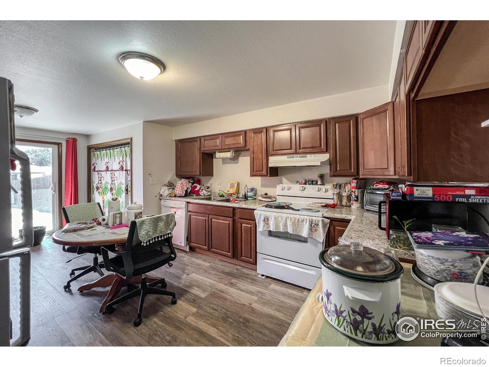 217-219 E Longs Peak Avenue Longmont CO 80504