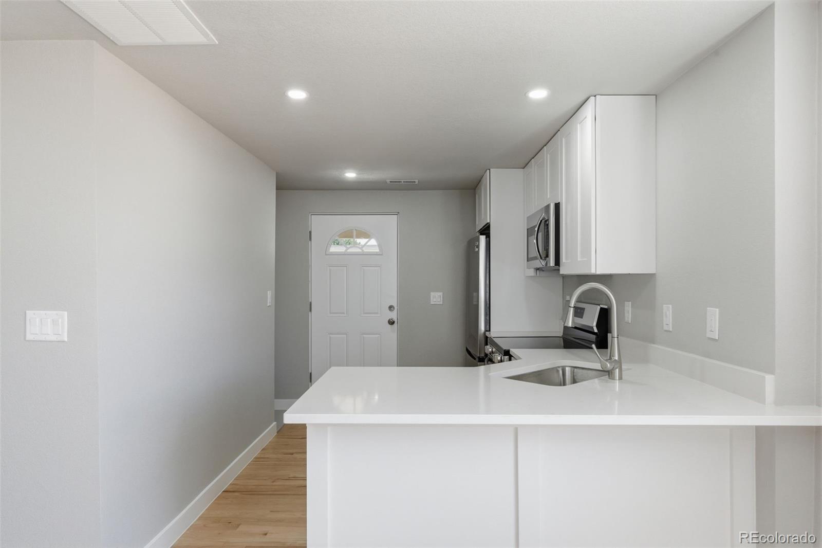 5350 Magnolia Street Commerce City CO 80022