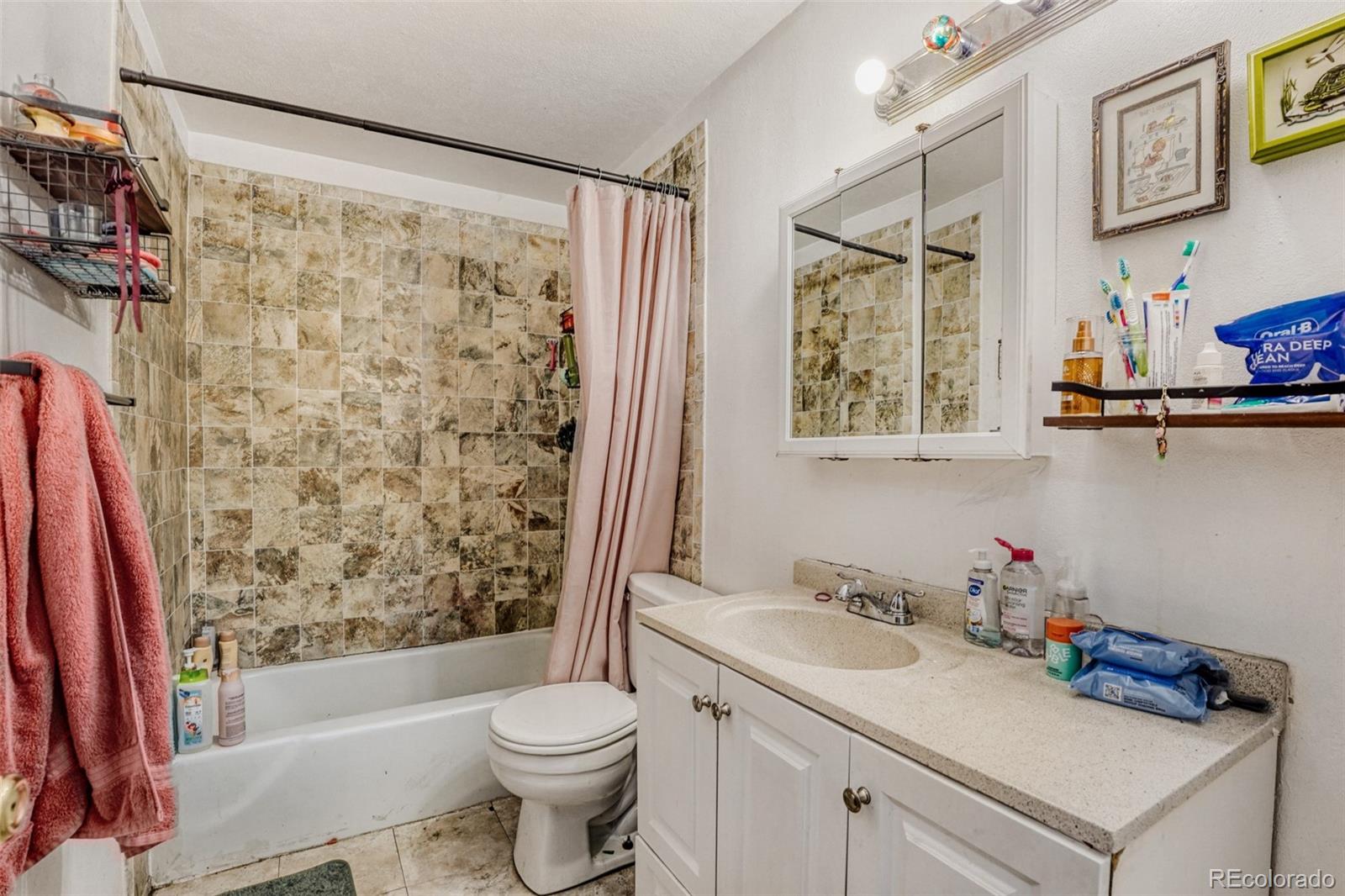 9842 W 22nd Place Lakewood CO 80215
