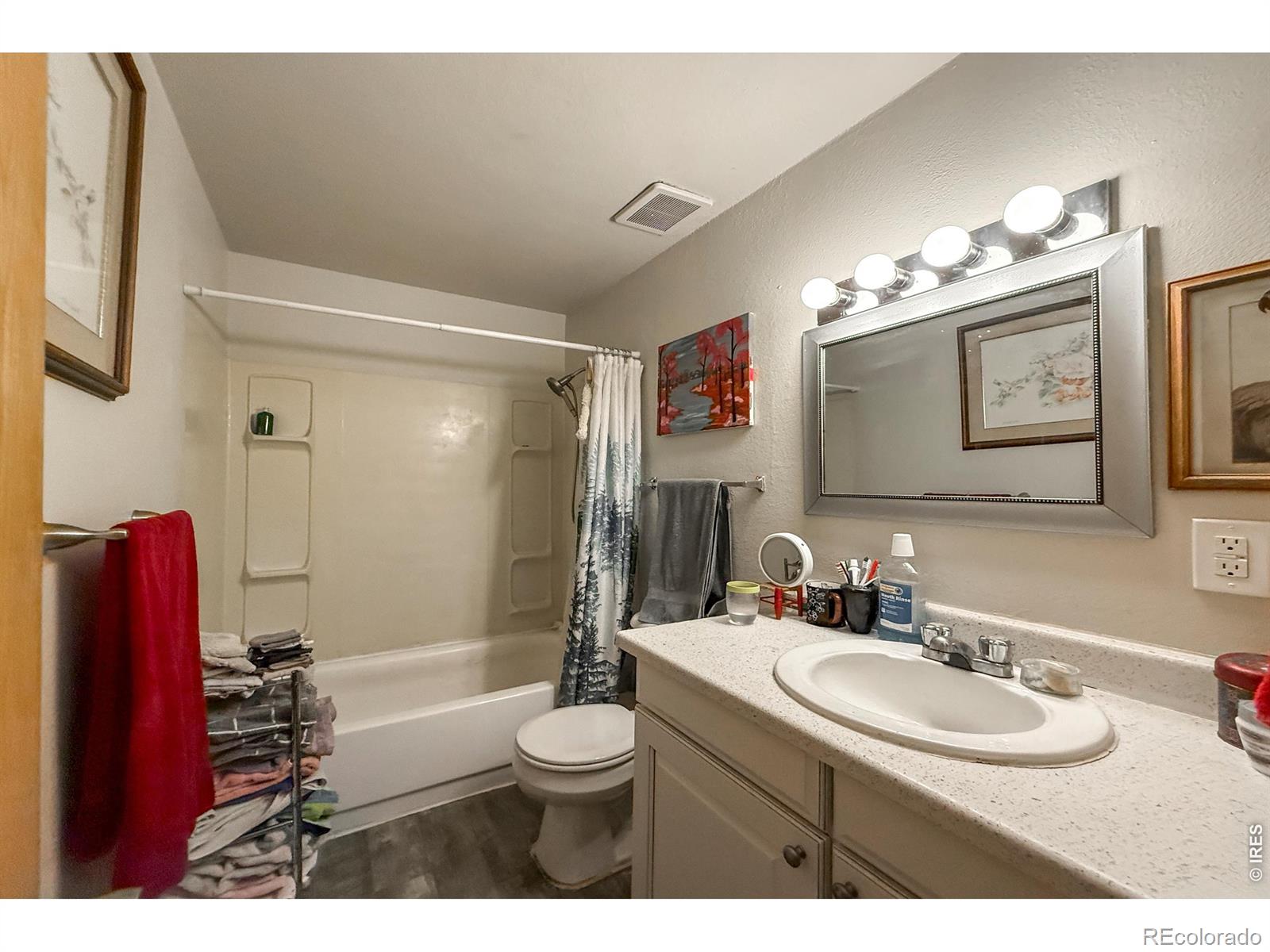 2051-2053 Collyer Street Longmont CO 80501